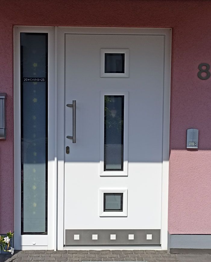 Haustür im Mühlenweg